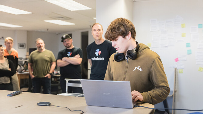 Lawson talking to the Rocketspark team about his experience navigating the internet